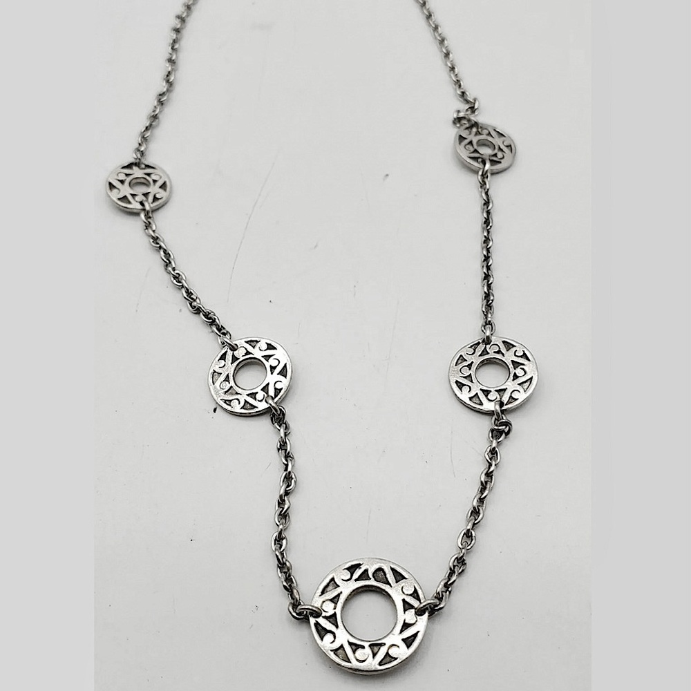 LOIS HILL Hammered and Cut Out Disc Toggle Necklace